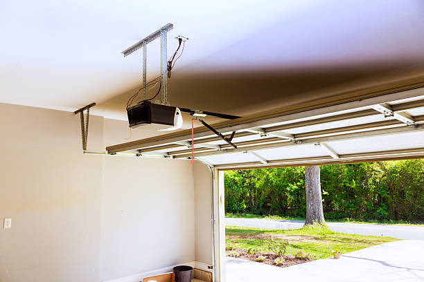 Top rated local Garage Door specialists in Connell, WA